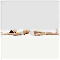 누운 한 다리 금강 자세